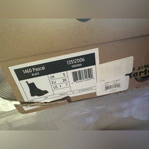 Dr. Martens 1460 Pascual